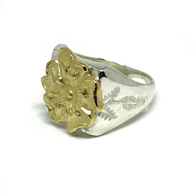 LARRY SMITH SQUARE ROSE RING 